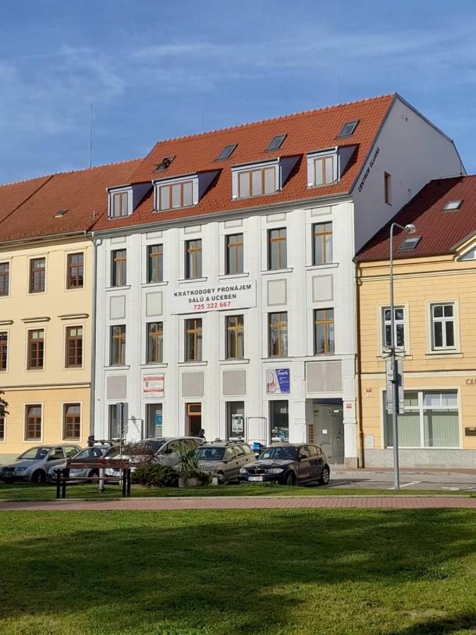 Apartamento Riegrova Ceske Budejovice Exterior foto